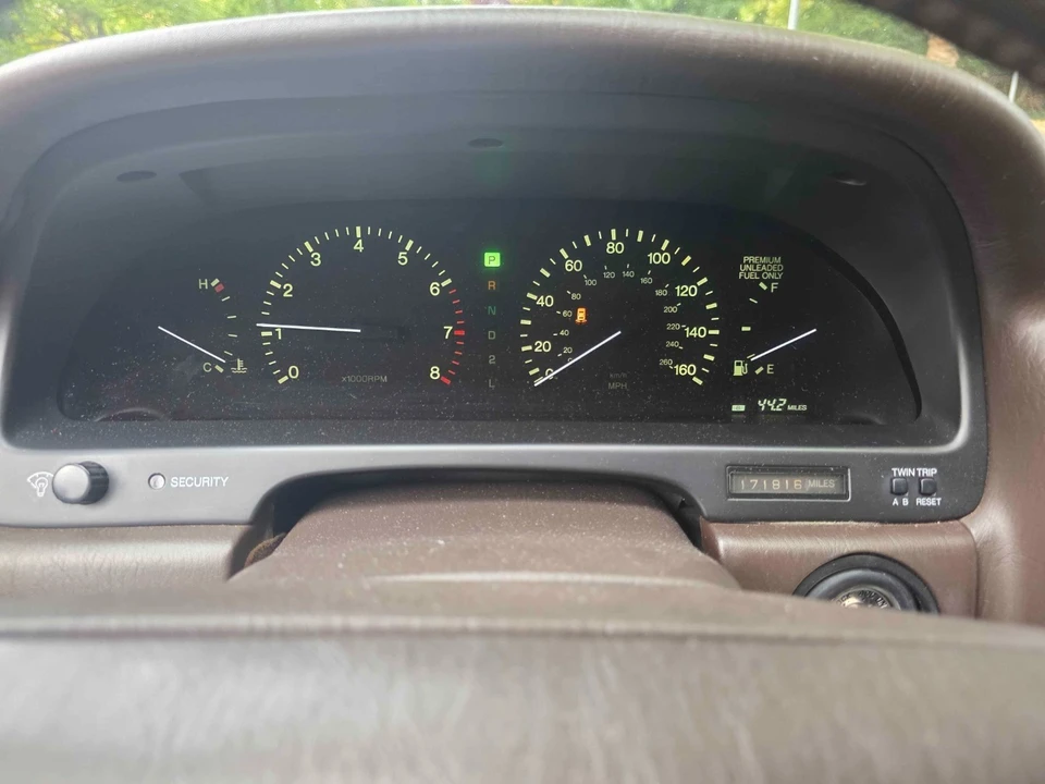 1990 Lexus LS 1st Gen - Image 14 of 31