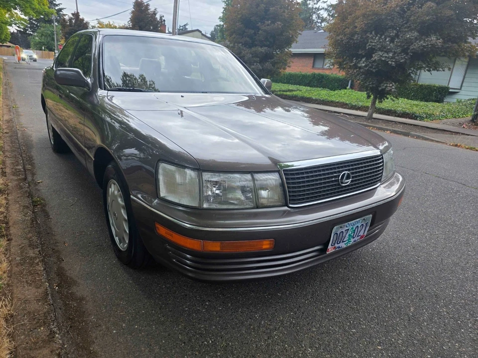 1990 Lexus LS 1st Gen - Image 7 of 31