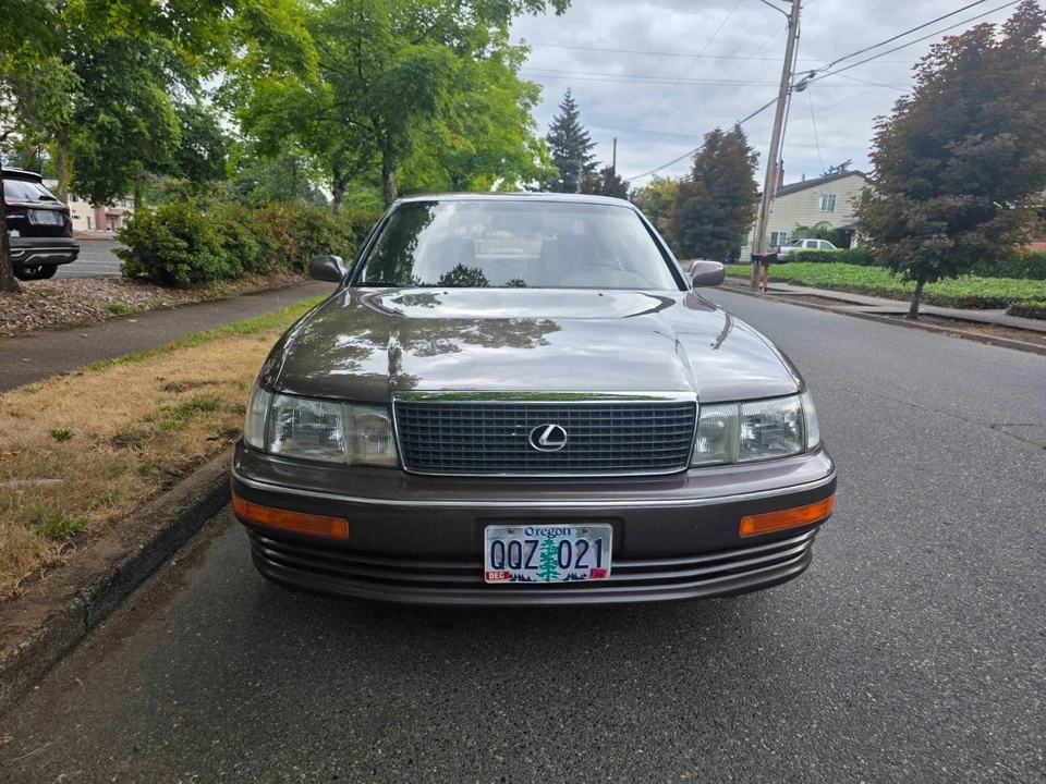 1990 Lexus LS 1st Gen - Image 8 of 31