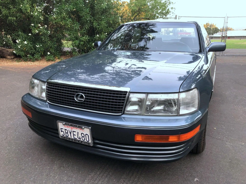 1990 Lexus LS 1st Gen - Image 7 of 12