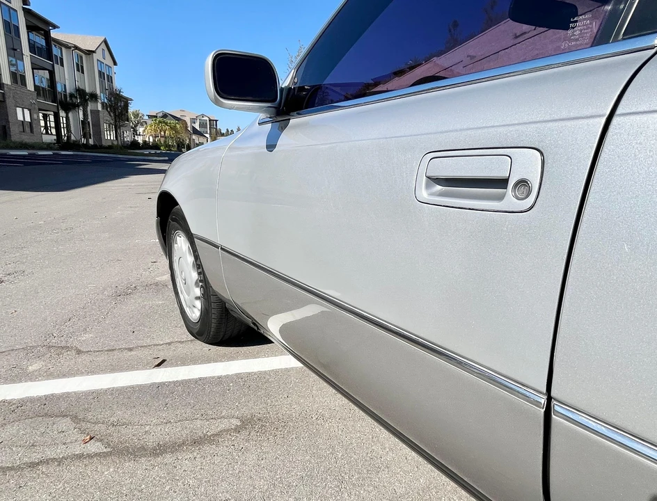 1990 Lexus LS 1st Gen - Image 30 of 31