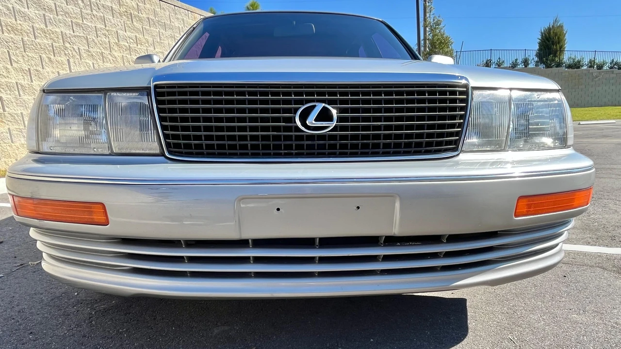 1990 Lexus LS 1st Gen - Image 6 of 31