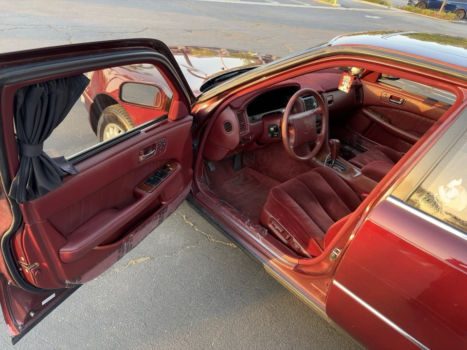 1990 Lexus LS 1st Gen - Image 13 of 31