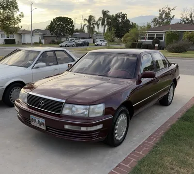 1990 Lexus LS 400