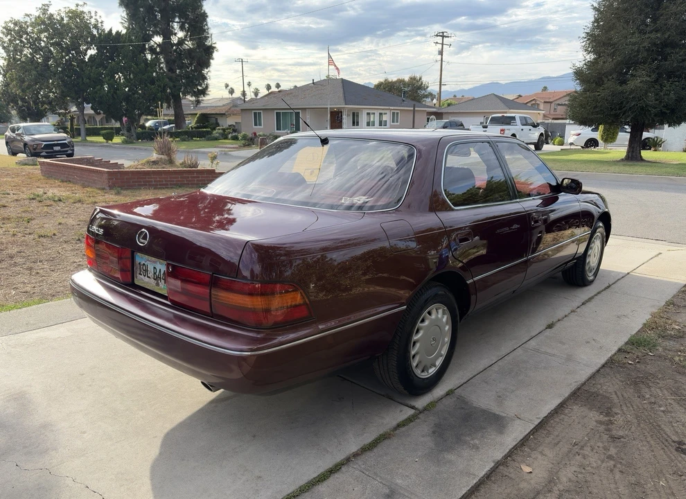 1990 Lexus LS 1st Gen - Image 7 of 31