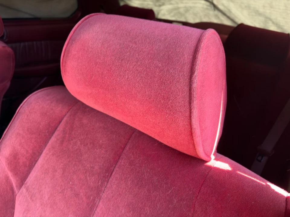 1990 Lexus LS 1st Gen - Image 29 of 31