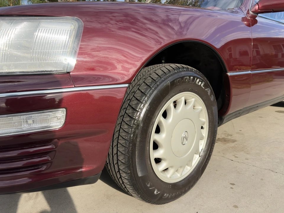 1990 Lexus LS 1st Gen - Image 4 of 31