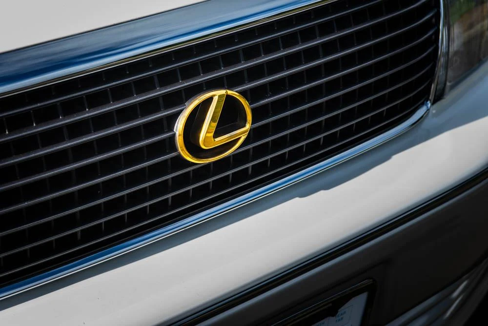 1990 Lexus LS 1st Gen - Image 16 of 31