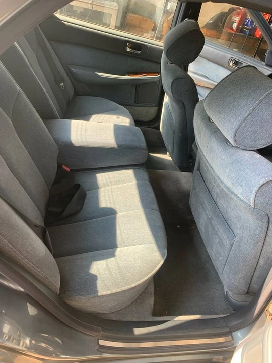 1990 Lexus LS 1st Gen - Image 17 of 17