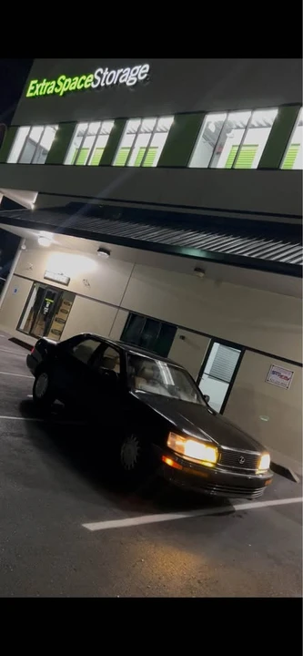 1990 Lexus LS 1st Gen - Image 5 of 5