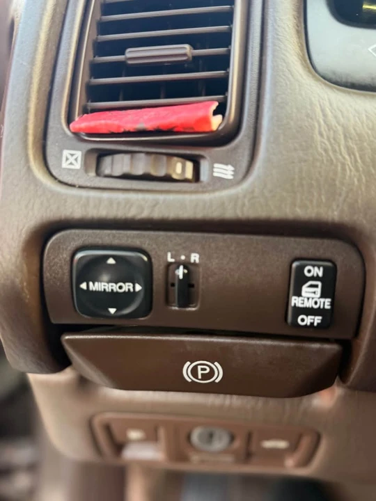 1990 Lexus LS 1st Gen - Image 14 of 14