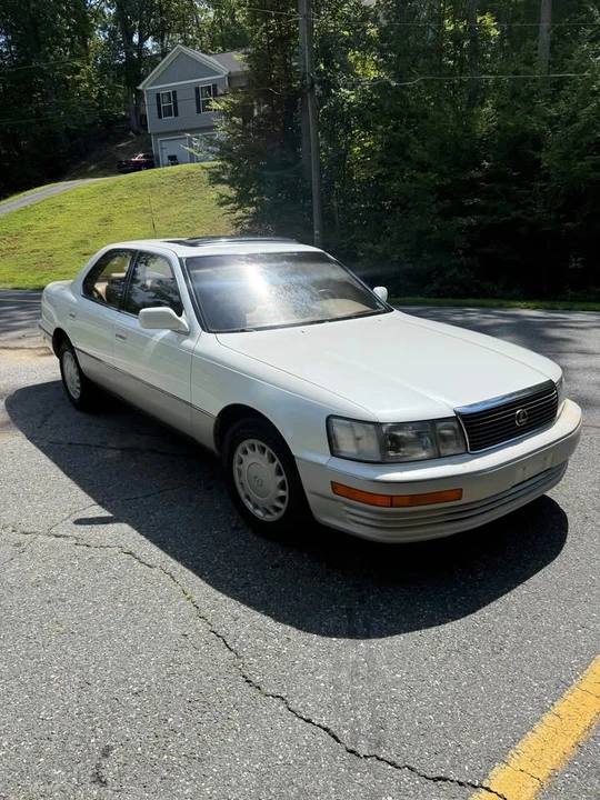 1990 Lexus LS 1st Gen - Image 3 of 20