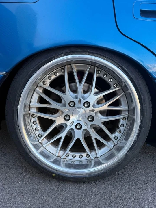 1990 Lexus LS 1st Gen - Image 15 of 16