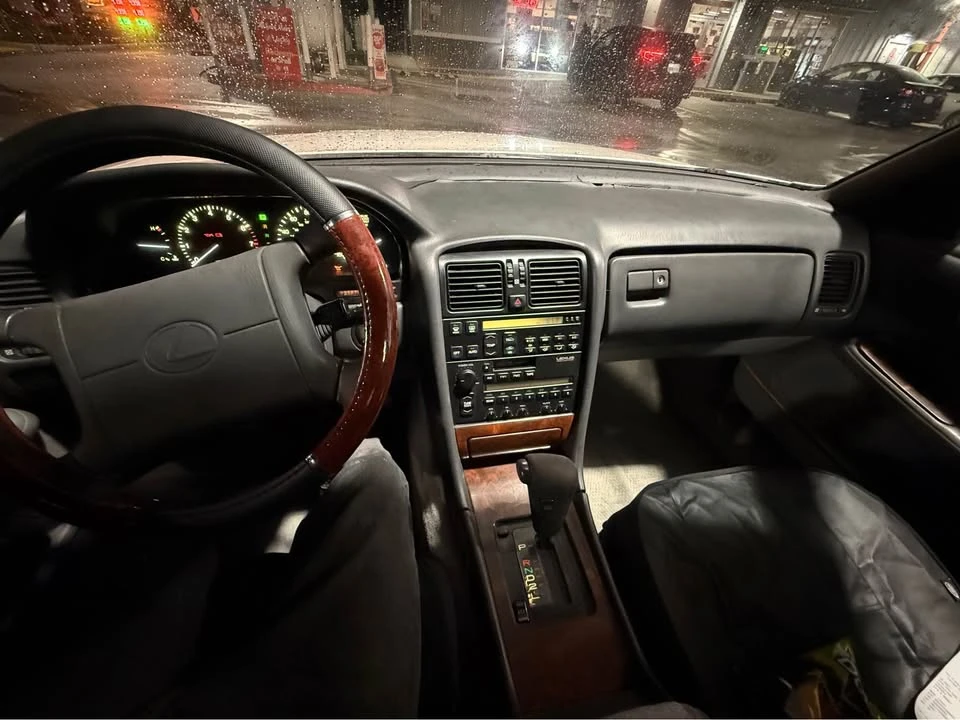 1990 Lexus LS 1st Gen - Image 3 of 3
