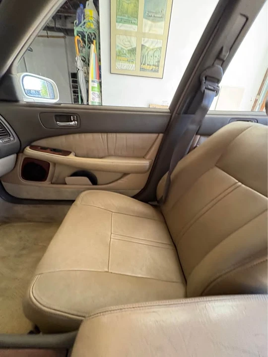 1990 Lexus LS 1st Gen - Image 18 of 20