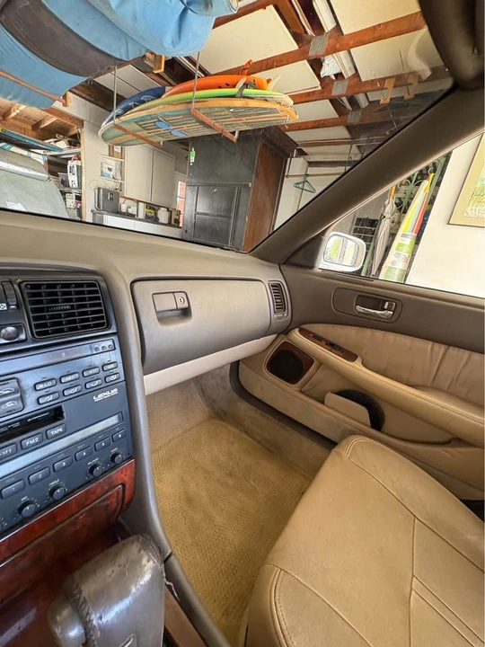 1990 Lexus LS 1st Gen - Image 17 of 20