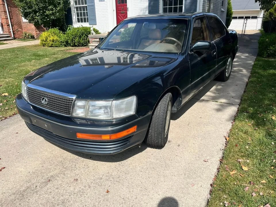 1990 Lexus LS 1st Gen - Image 4 of 5