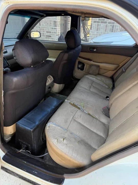 1990 Lexus LS 1st Gen - Image 3 of 7