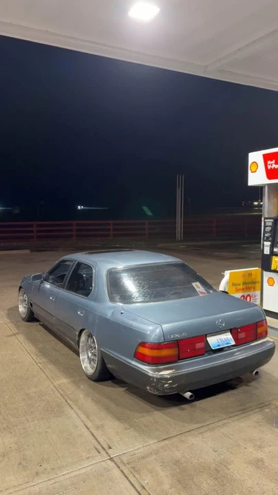 1990 Lexus LS 1st Gen - Image 3 of 6