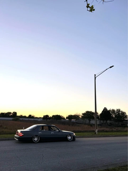 1990 Lexus LS 1st Gen - Image 3 of 5