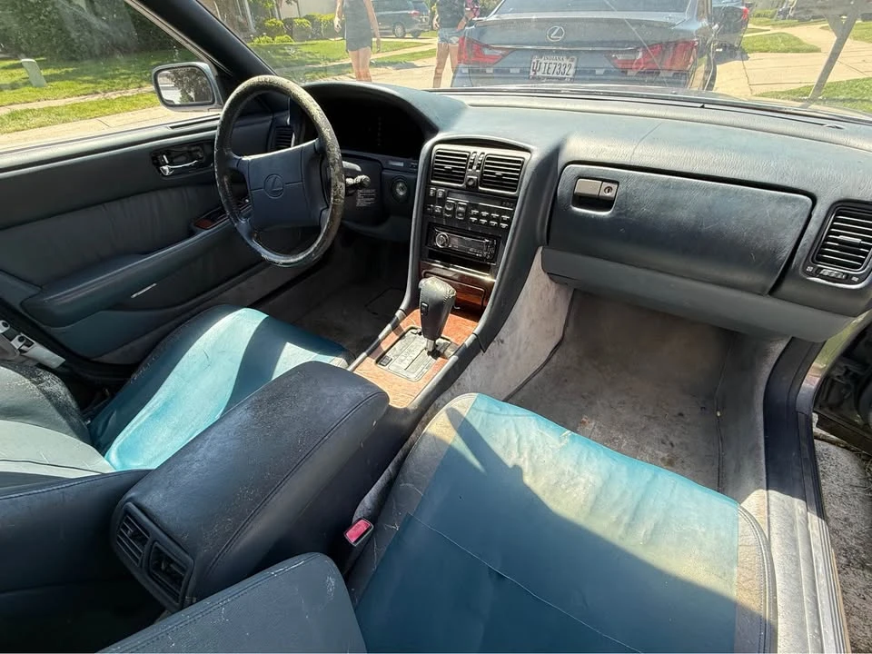 1990 Lexus LS 1st Gen - Image 9 of 11