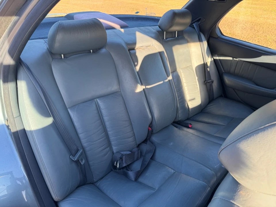1990 Lexus LS 1st Gen - Image 14 of 21