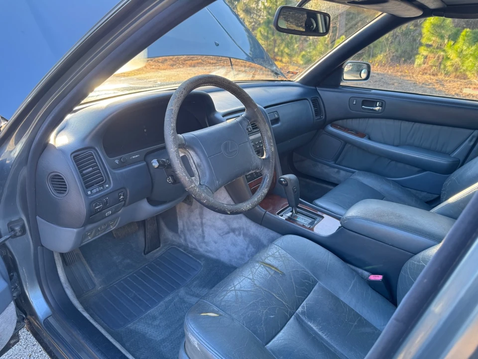 1990 Lexus LS 1st Gen - Image 9 of 21