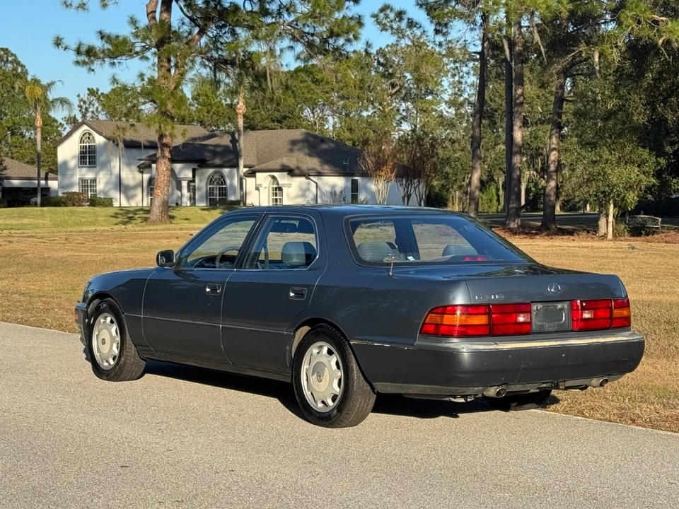 1990 Lexus LS 1st Gen - Image 3 of 21