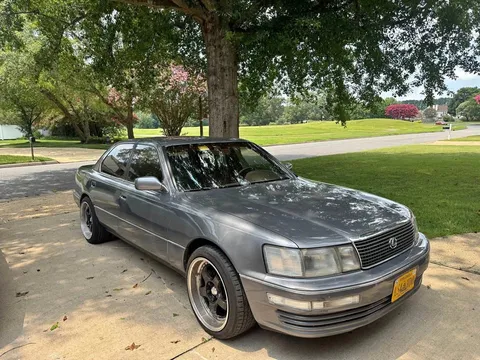 1990 Lexus LS 400 Sedan