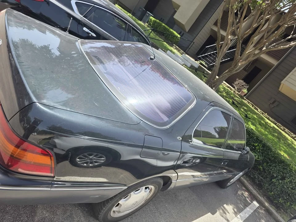 1990 Lexus LS 1st Gen - Image 2 of 4