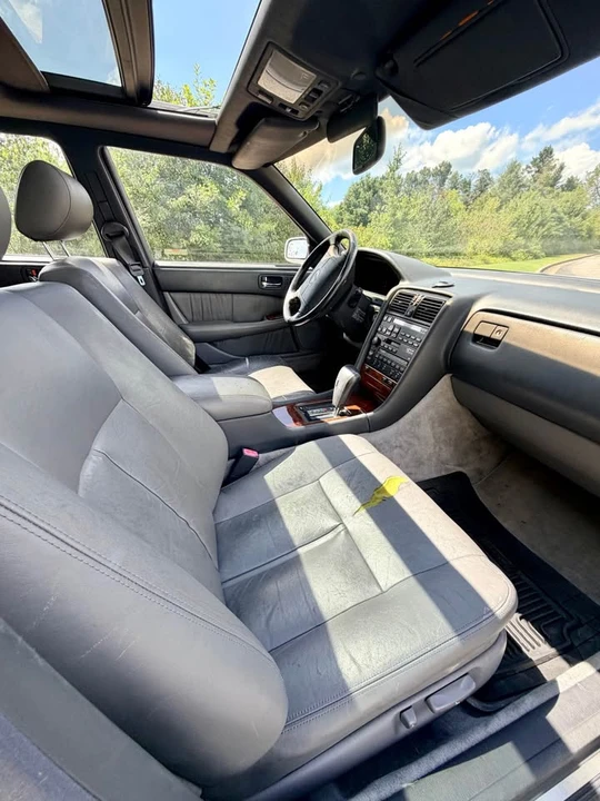 1990 Lexus LS 1st Gen - Image 7 of 12