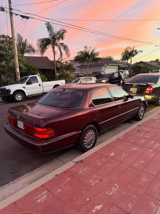 1990 Lexus LS 1st Gen - Image 3 of 9