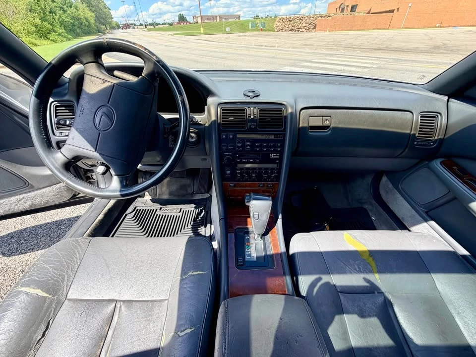 1990 Lexus LS 1st Gen - Image 2 of 12