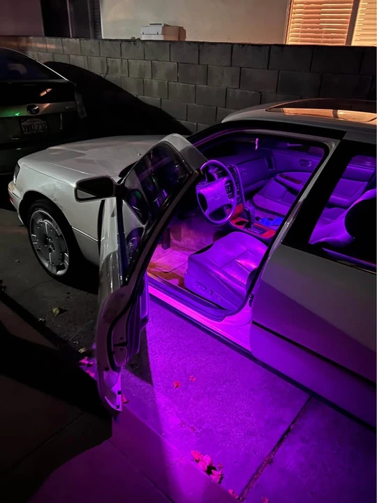 1990 Lexus LS 1st Gen - Image 2 of 6
