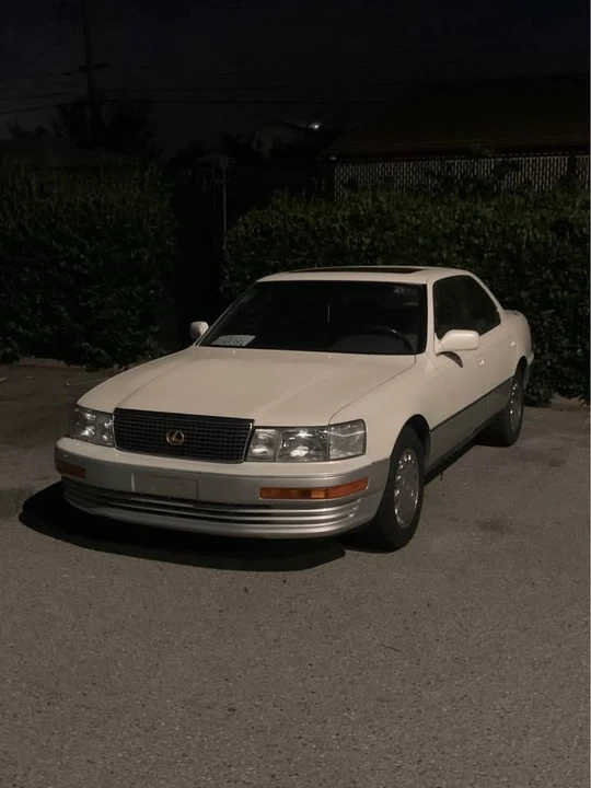 1990 Lexus LS 1st Gen - Image 8 of 8