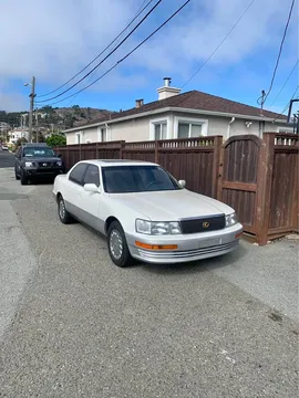 1990 Lexus LS 400 Sedan