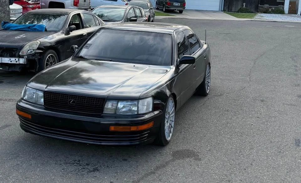 1990 Lexus LS 1st Gen - Image 11 of 12