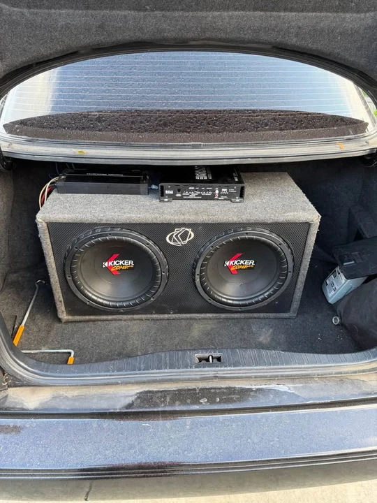 1990 Lexus LS 1st Gen - Image 2 of 12