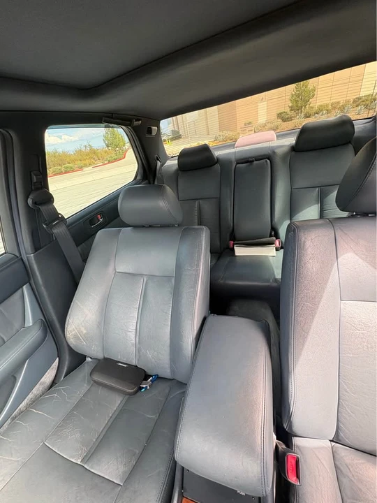 1990 Lexus LS 1st Gen - Image 18 of 20