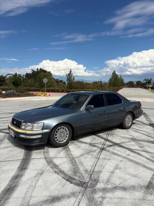 1990 Lexus LS 1st Gen - Image 2 of 20