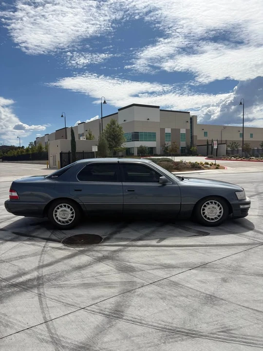 1990 Lexus LS 1st Gen - Image 7 of 20