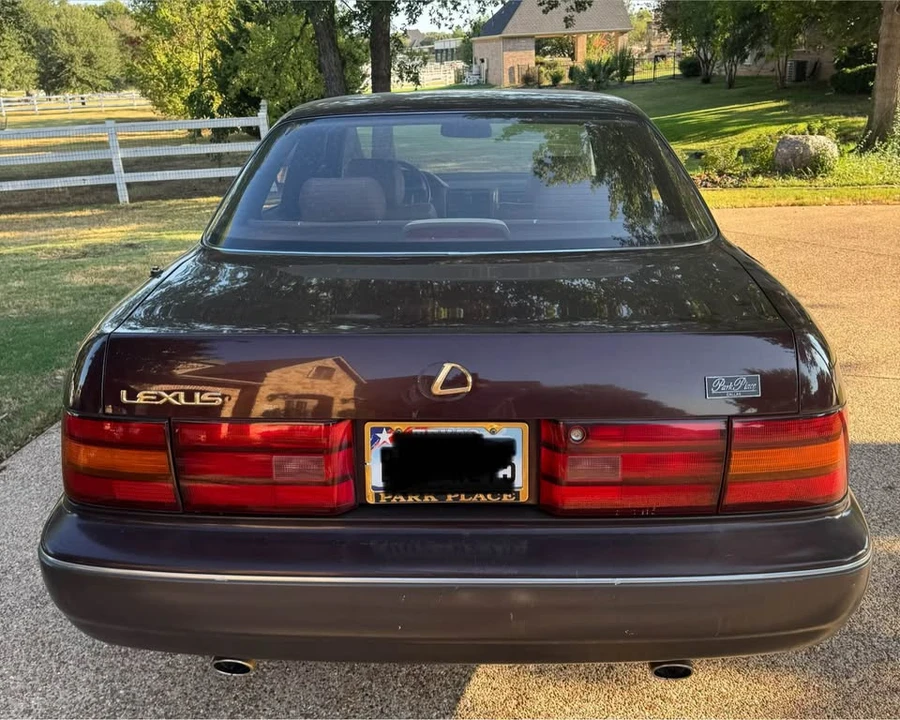 1990 Lexus LS 1st Gen - Image 4 of 7