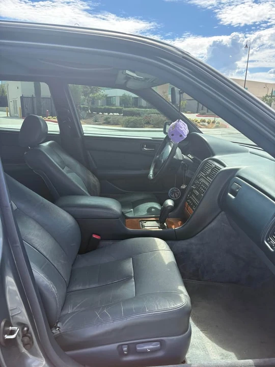 1990 Lexus LS 1st Gen - Image 10 of 20
