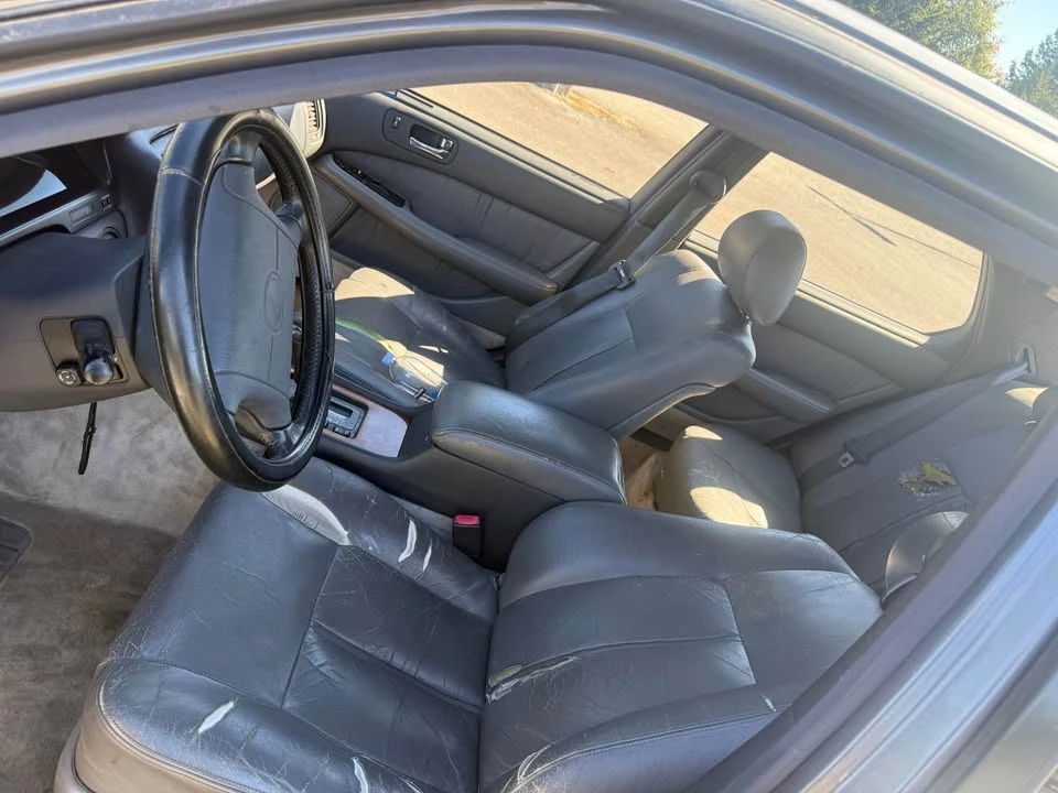 1990 Lexus LS 1st Gen - Image 6 of 11