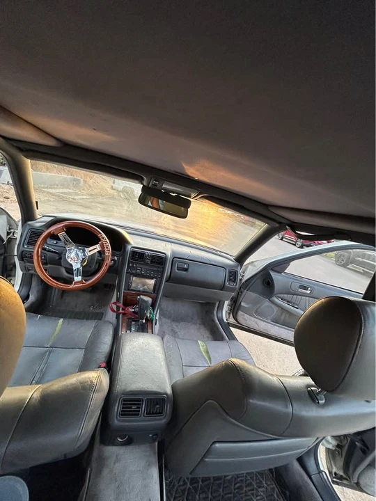 1990 Lexus LS 1st Gen - Image 8 of 8