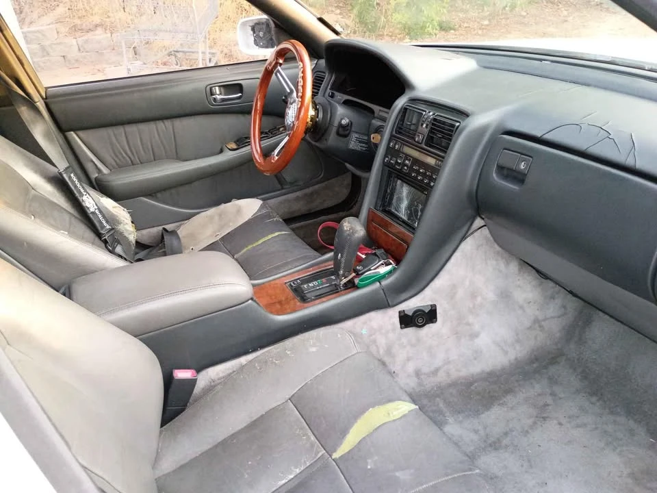 1990 Lexus LS 1st Gen - Image 7 of 12