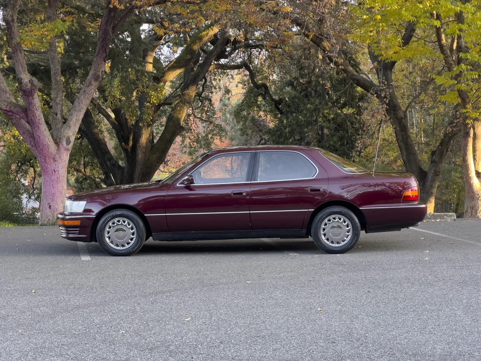 1990 Lexus LS 1st Gen - Image 8 of 31