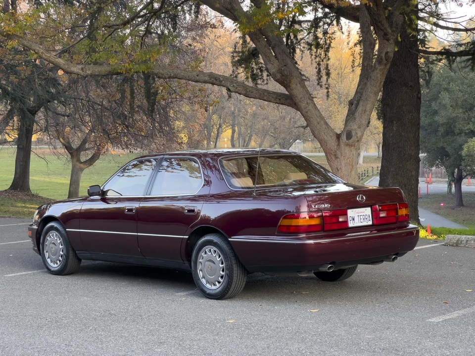 1990 Lexus LS 1st Gen - Image 10 of 31