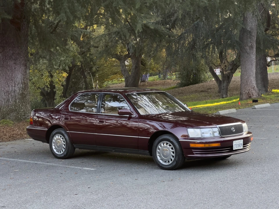 1990 Lexus LS 1st Gen - Image 23 of 31