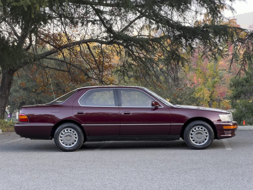 1990 Lexus LS 1st Gen - Image 20 of 31